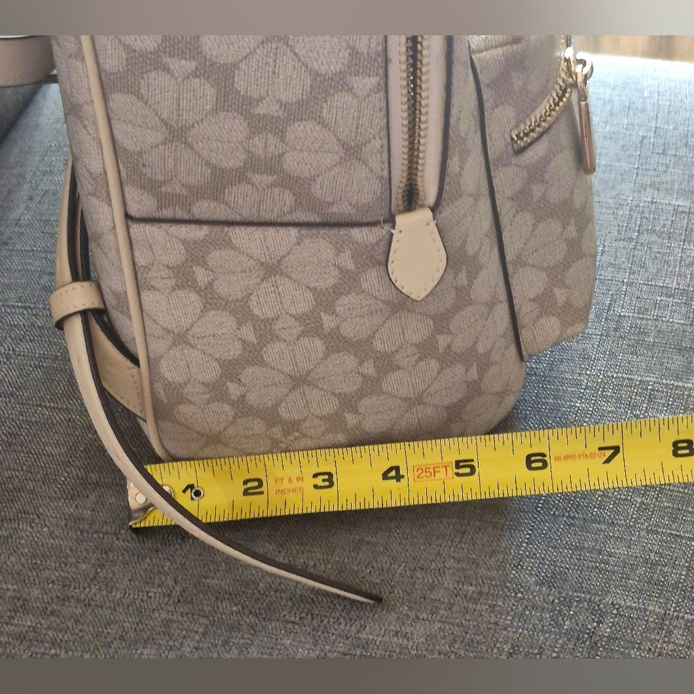 Kate Spade Beige Purse/ Backpack NWT! - Picture 4 of 10